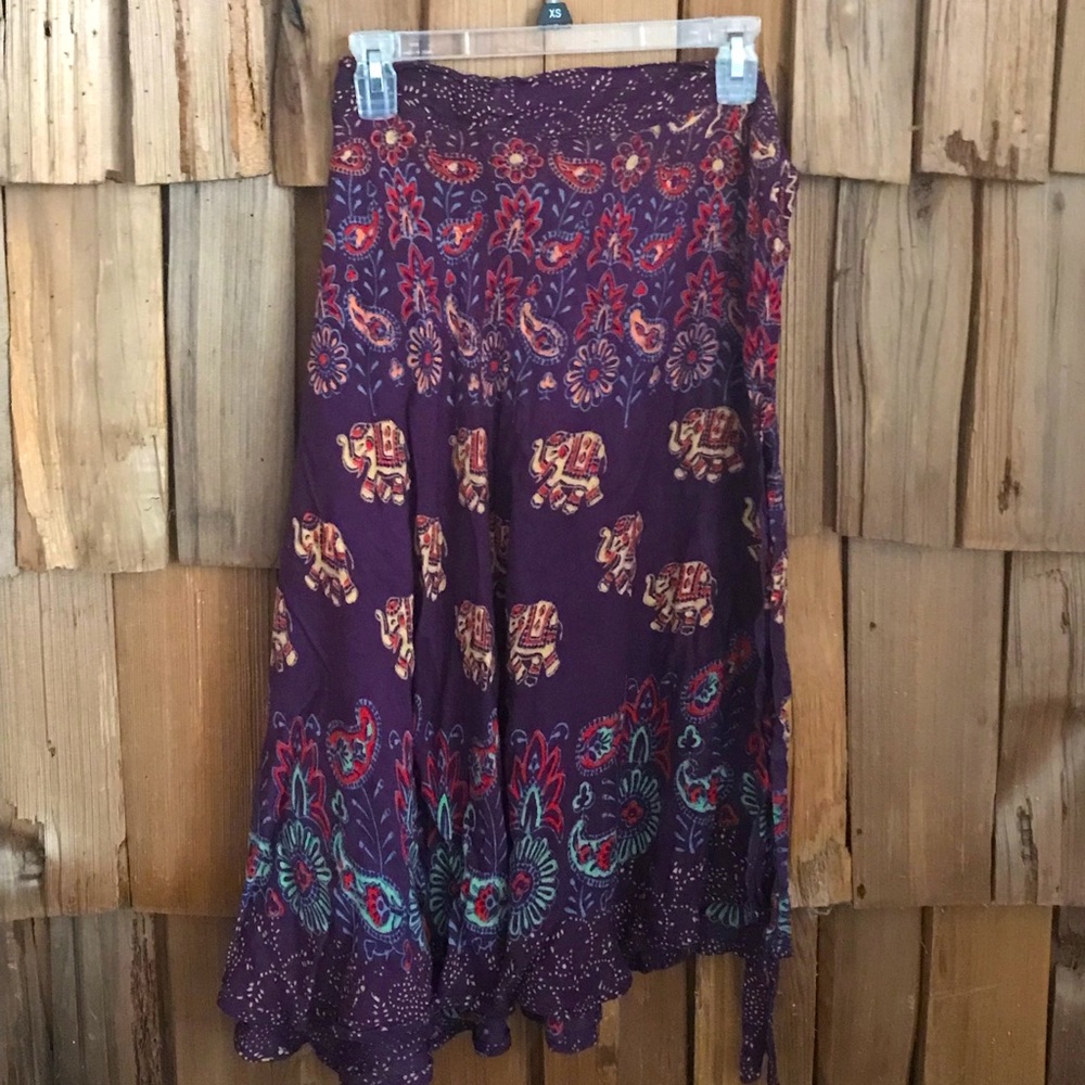 Wrap/tie skirt